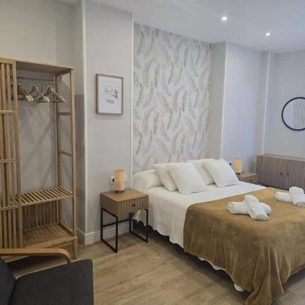 Lugo Apartamento nuevo en centro de la ciudad – hotel w mieście Lugo