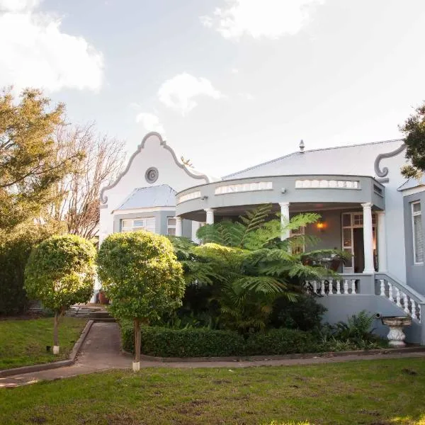 6 on Kloof Guest House, hotel in Bredasdorp