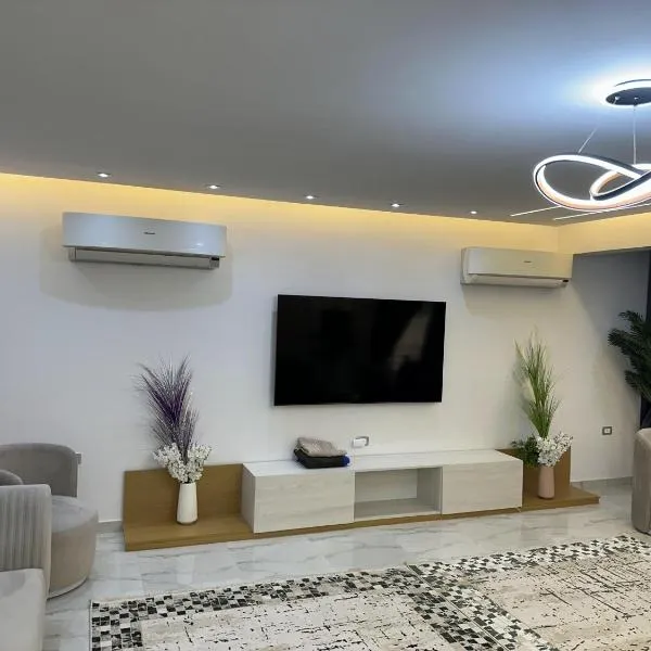 شقة فندقية على النيل, hotel v destinaci Mansoura