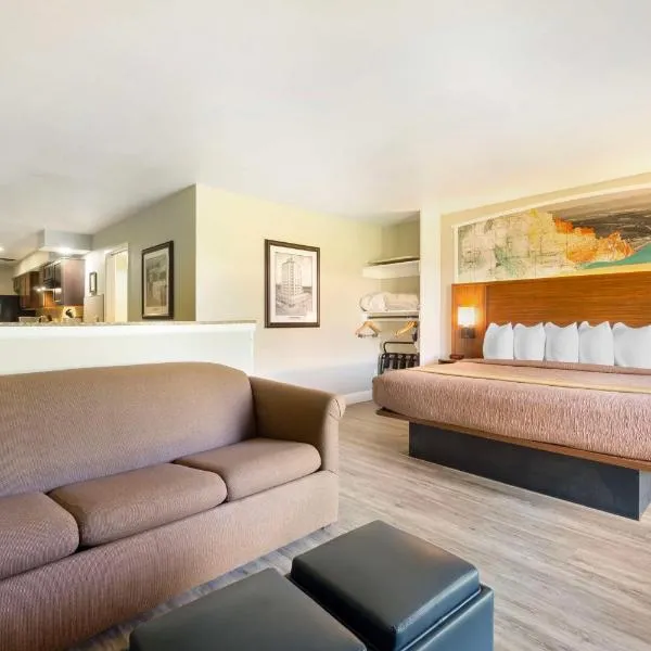Best Western Plus Ahtanum Inn: Yakima şehrinde bir otel