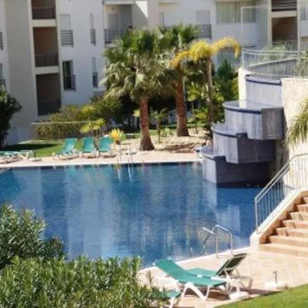 Albufeira में, होटल Encosta Do Sol