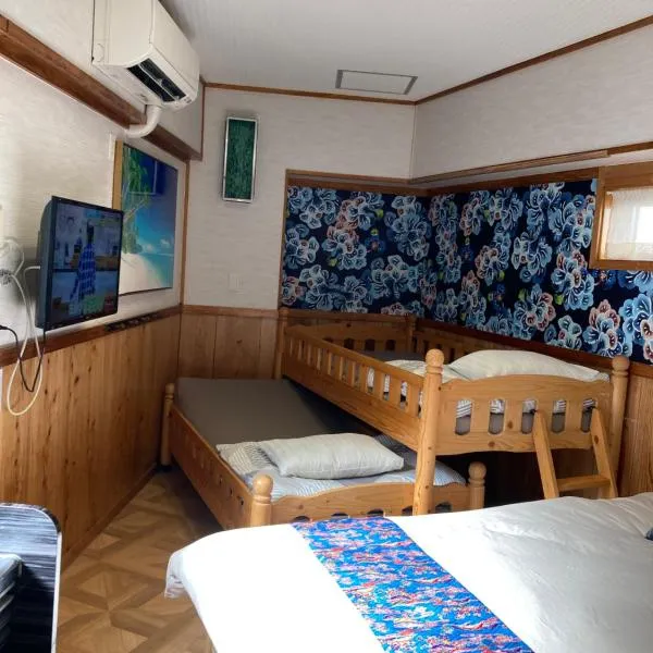 やちむん通りの宿こぱり, hotel v destinaci Naha