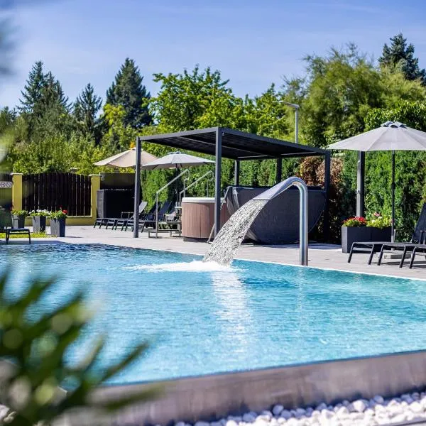 Hotel Aura Design & Garden Pool, hotel in Prague