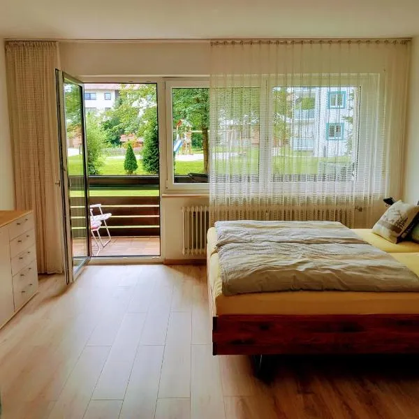 Wohnung Isarnähe, hotel v destinaci Wackersberg