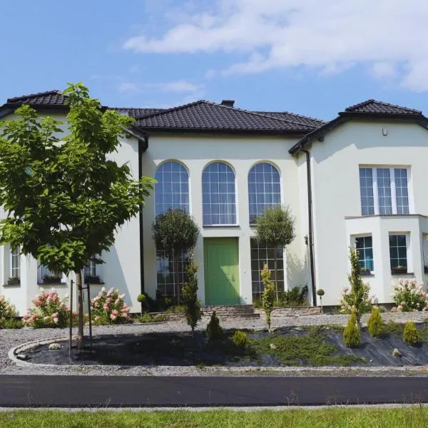 The Peaceful House, hotel in Zebrzydowice