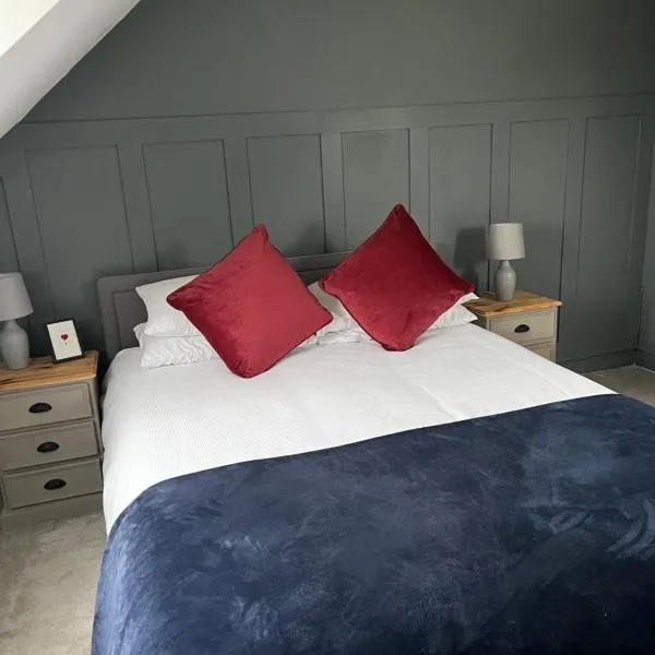 Boutique 2 storey home nr centre, Hotel in Chipping Norton