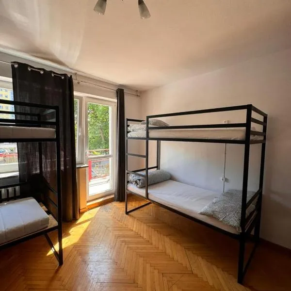 Hostel 22, hotel en Varsovia