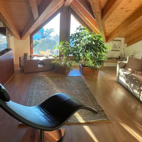 La mansarda di zia Elena, hotel en Civezzano