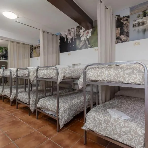 Hostal Entrecaminos, hotel Ardalesben