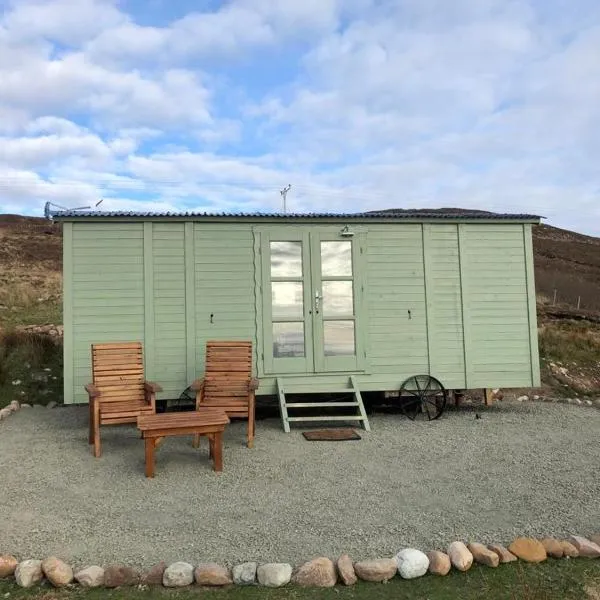 The Drift Shepherds Hut, hotel in Aultgrishin