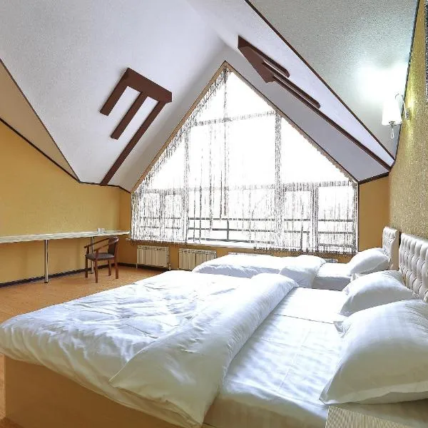 Hotel Seven Seasons, hotel in Chilanzar