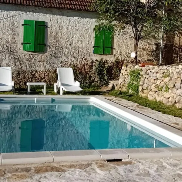 Agroturizam Podastrana, hotel v destinaci Hrvace
