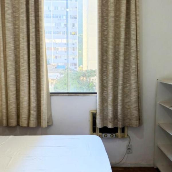 Apartamento Copacabana 2 Quartos 2 banheiros GARAGEM - Foto 5