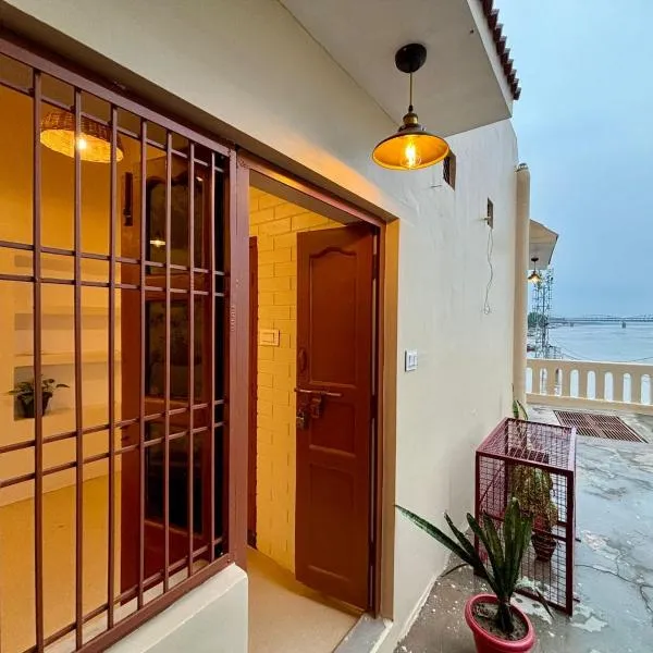 Vintage River Homestay, hotel di Varanasi