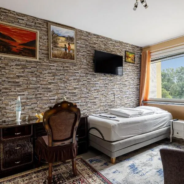 Higlyfavored apartments, Hotel in Sundbyberg