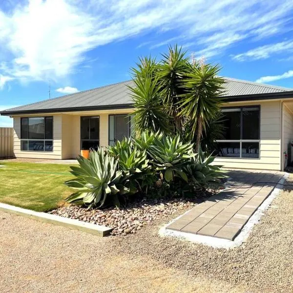 Kobe's Place, hotel in Port Moonta