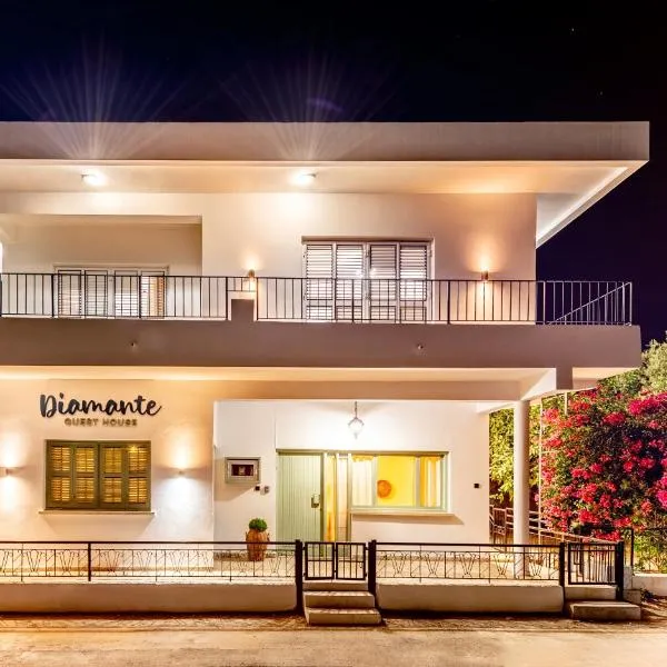 Diamante Guest House-Ground, khách sạn ở Famagusta