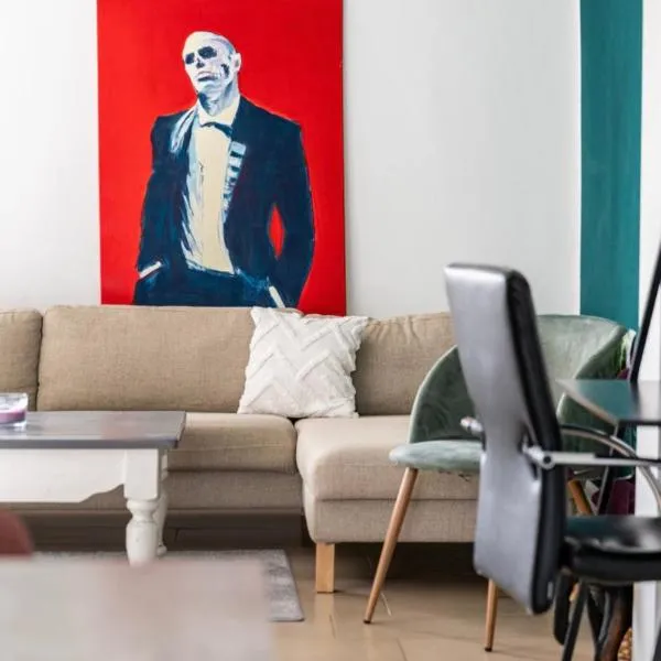 Haus 6 Pers mit Garten 15 min zur Messe Düsseldorf, hotel in Krefeld