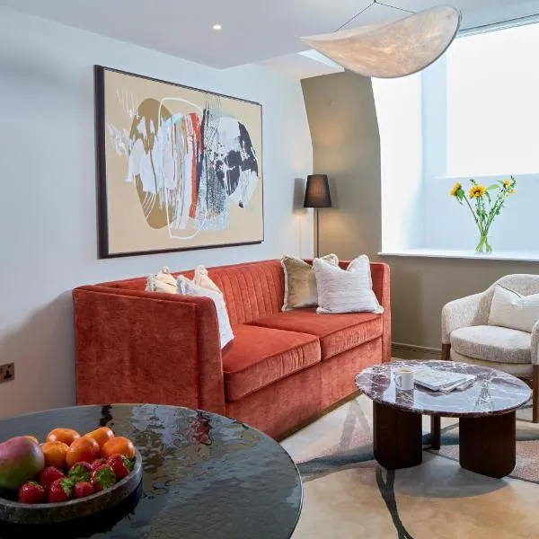 Cheval Phoenix House at Sloane Square, hotel in London