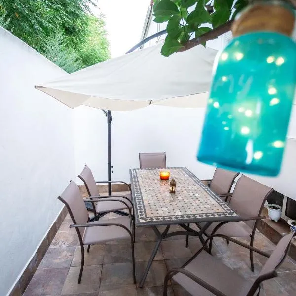 Casa en Merida,La Colmena de Ana, Hotel in Mérida