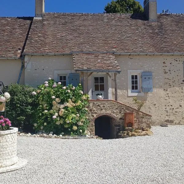 La Petite Maison Dans La Prairie – hotel w mieście Écommoy