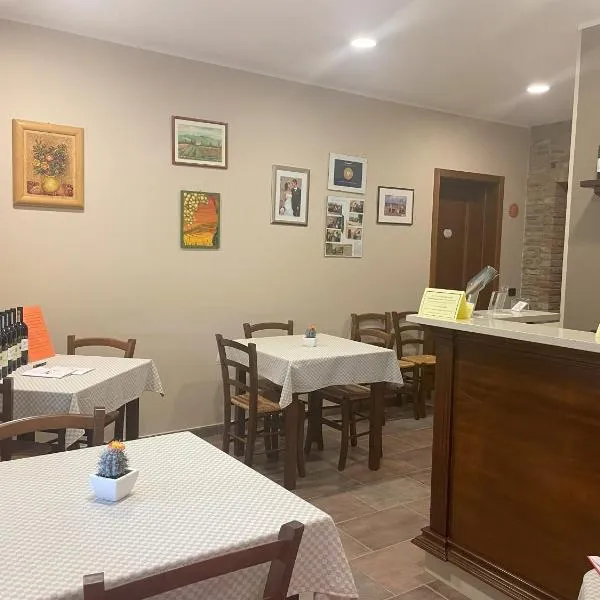 Agriturismo Finestre di Langa, hotel in Trezzo Tinella