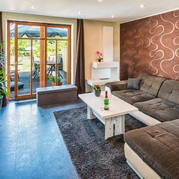 Villa-Harmonie Dresden, hotel a Dresda