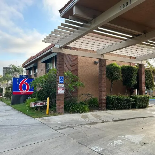 Studio 6 Suites Santa Ana, CA, hotel in Santa Ana
