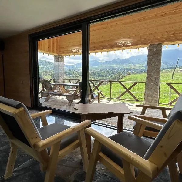 Shahdag Nature House – hotel w mieście Qusar