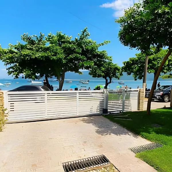 Aconchego à Beira-Mar em Gov Celso Ramos/SC, hotel a Armação
