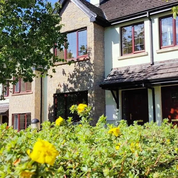 Rynn Haven - Enchanting Townhouse Lough Rynn, hotel v destinaci Mohill