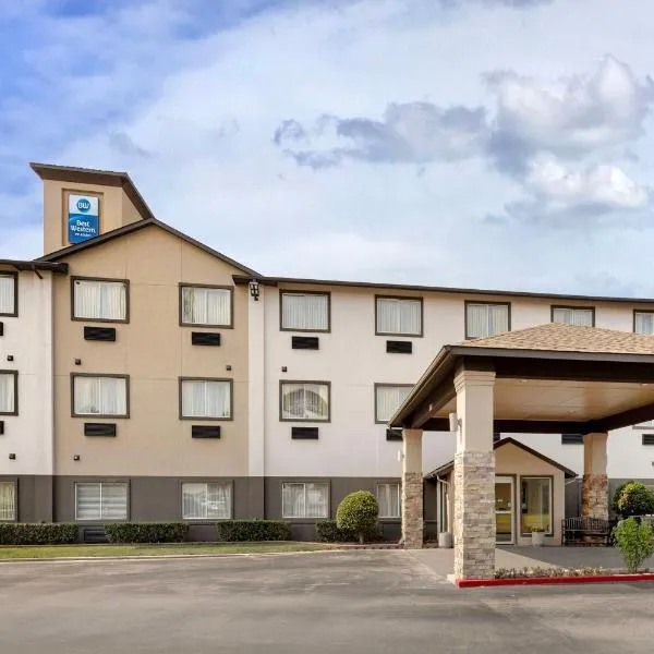 Best Western Greentree Inn & Suites, hotel v destinaci Moore