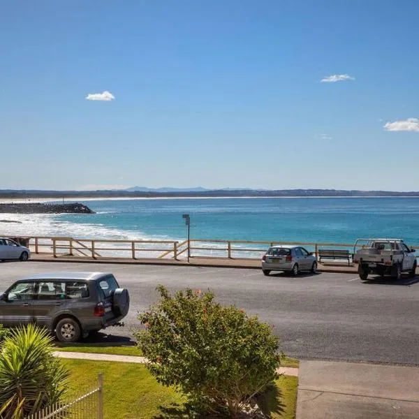 Waves on North, El Sandi 4, Beachfront getaway, hotel a Forster