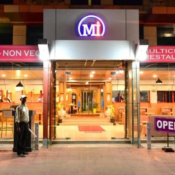 Hotel Matrix Inn Chakan, hotel v destinaci Chākan