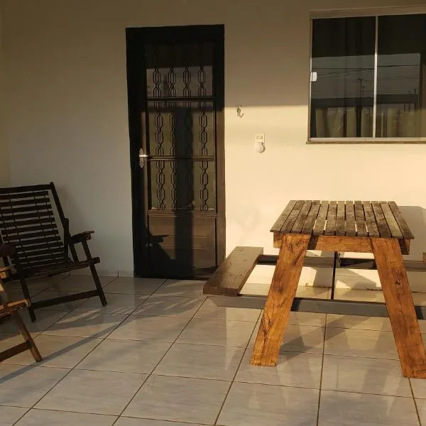 Casa Limoeiro, hotel in Primavera do Leste