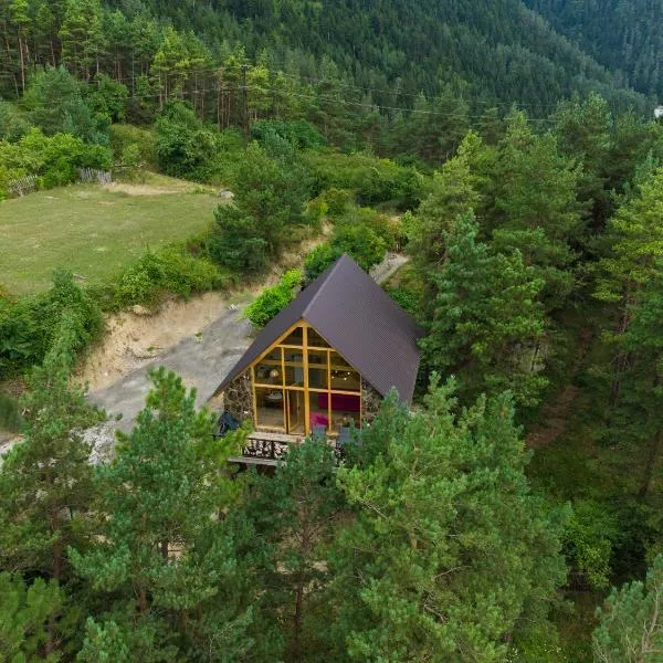 EcoCottage Didi Mindori, hotel v destinaci Bordžomi