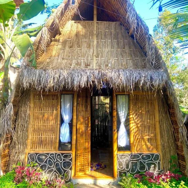 el bamboo guesthouse, hotel v destinaci Jambu
