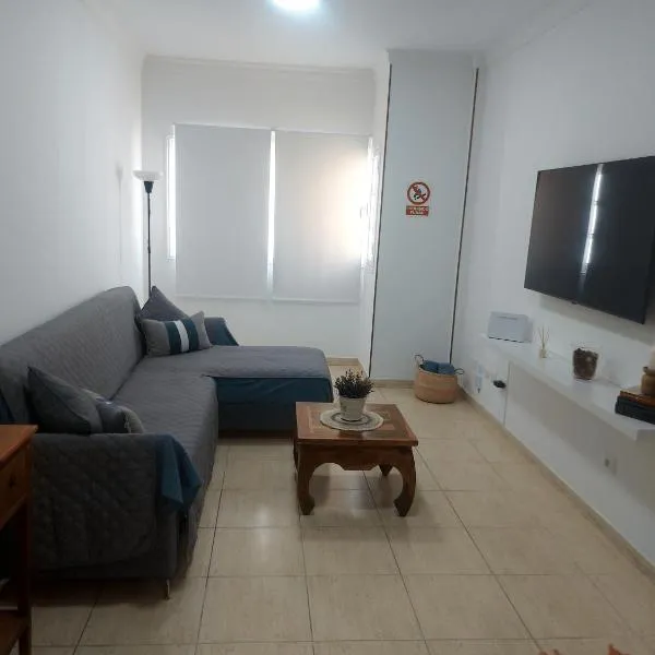 NIVARIA SUITE, hotel di Vecindario