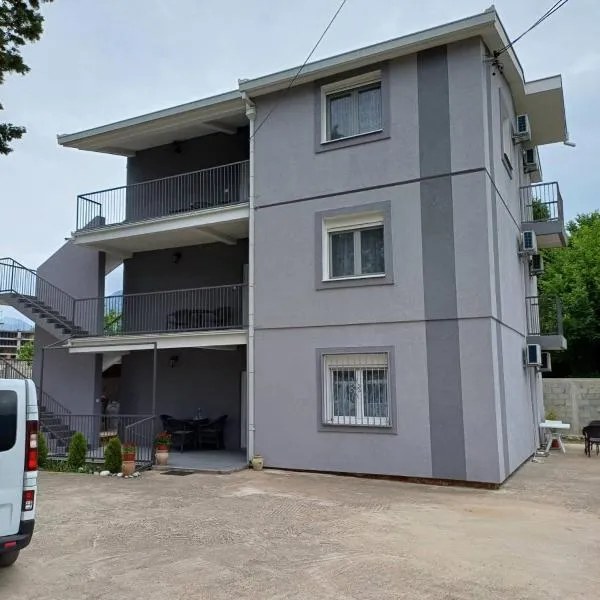 Adriatika, hotel en Bjeliši