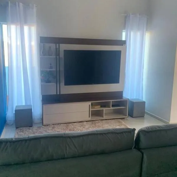 Casa para alugar ninho verde 2, hotel in Pardinho