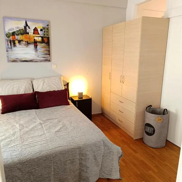 Thissio Hideaway Suite, hotel in Athens