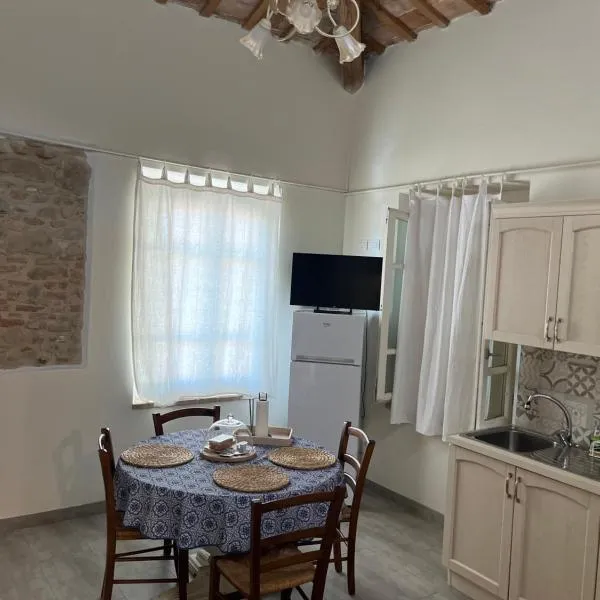 B&B il gelsomino, hotel v destinaci Trarivi