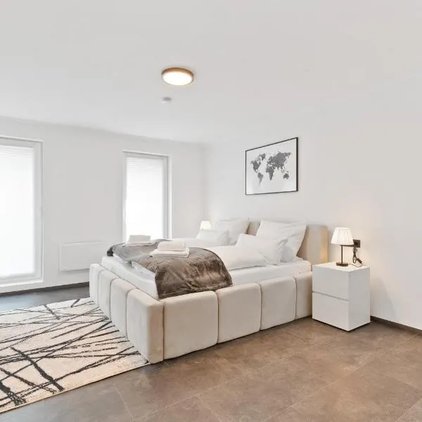 TOP Apartments - Stilvolle Wohnung im Stadtzentrum - Loggia - Kingsize Bett - Smart TV - Netflix - 60qm - 24h Check-In, Hotel in Ludwigsburg