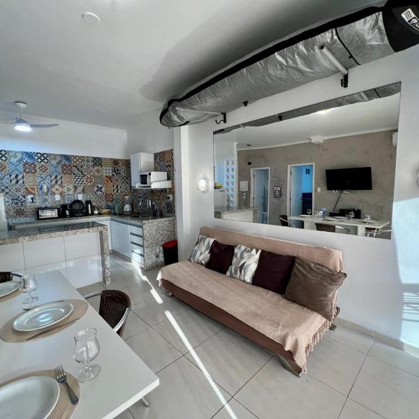 Excelente apartamento nr 317, 2Dormitórios, Pé na Areia Praia das Toninhas com Piscina Aquecida - Foto 5