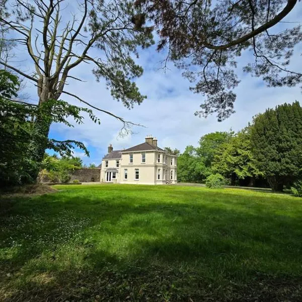 Quilly Farm House - North Coast - Entire House, near Castlerock, Coleraine, Beach walks, countrywalks, golf courses, hotel in Articlave