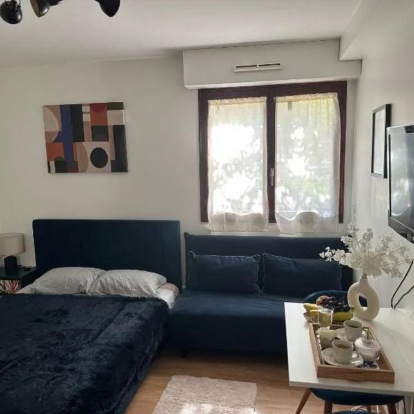 Studio Cosy à 20 min de Paris, hotel in Antony