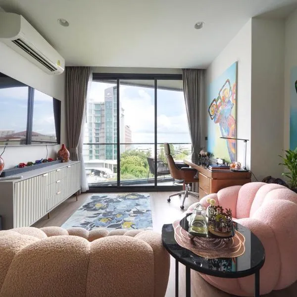 EDGE Central Pattaya 2bdrm Balcony Ocean View, hotel in Pattaya Central