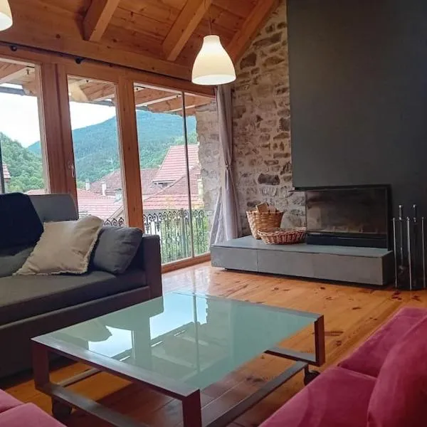 Casa Callerín, hotel in Isaba