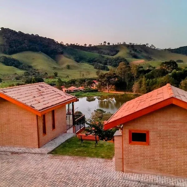 Chalés Altos do Village, hotel in São Bento do Sapucaí