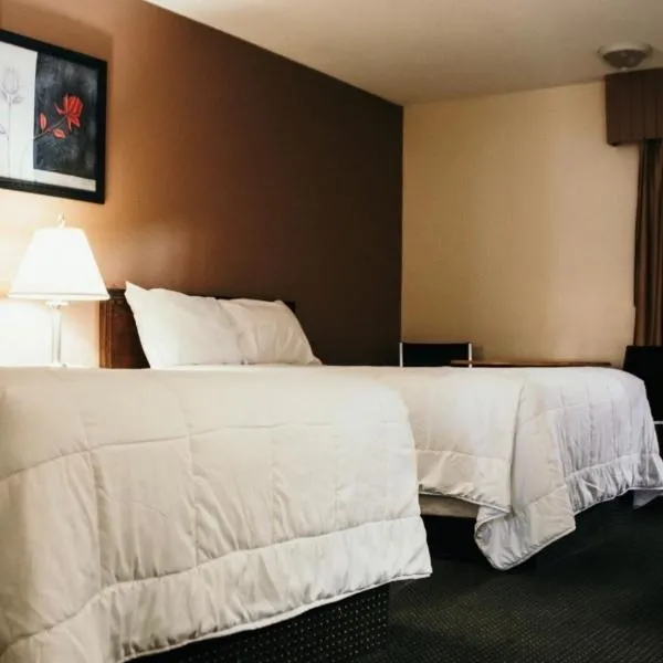 The Fort Hotel، فندق في فورت نيلسون
